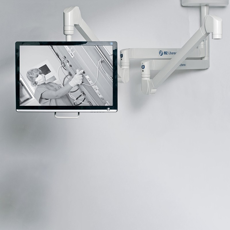 Потолочные консоли MZ Liberec с компактными плечами